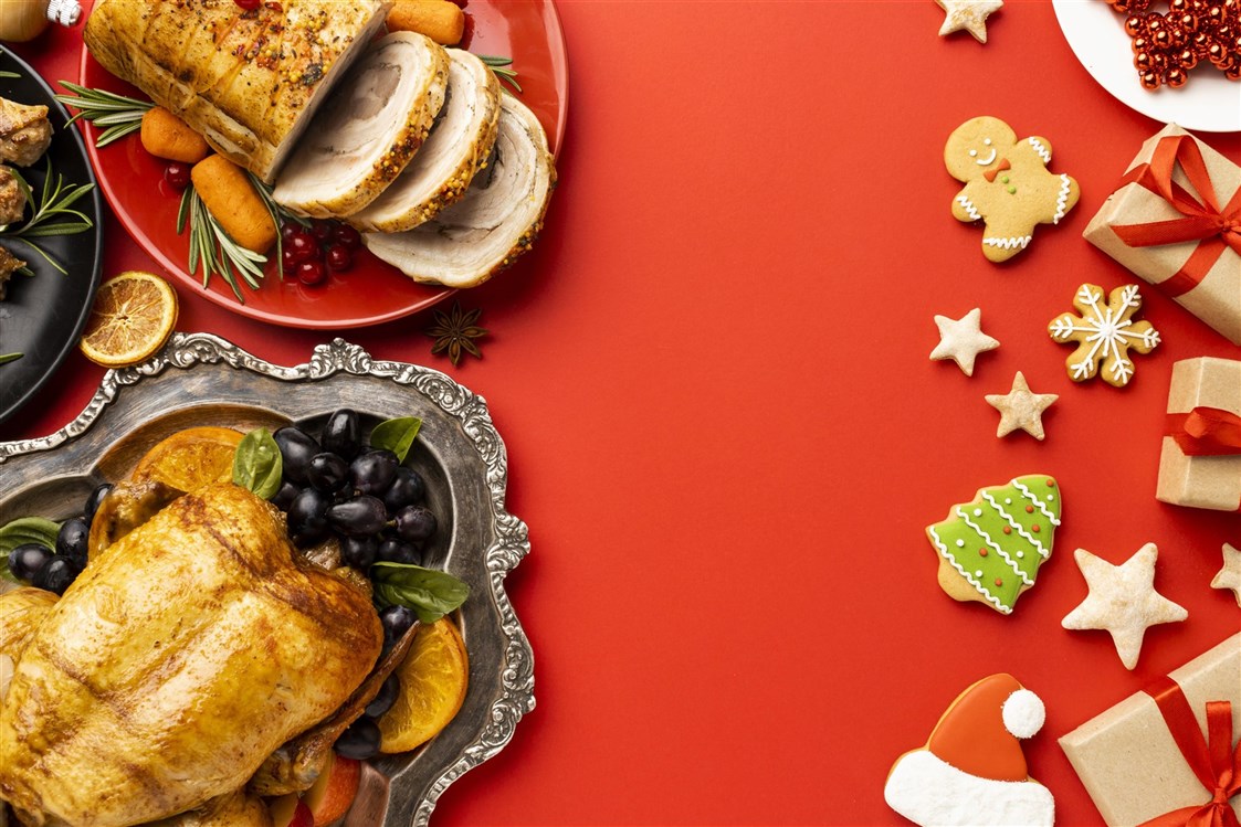 flat-lay-arrangement-christmas-food-with-copy-space231211053700404~